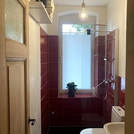 Little Fine Close To Leipzig Цайц